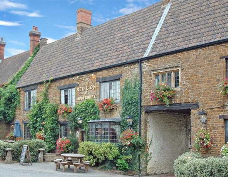 Hotel Red Lion By Greene King 3*