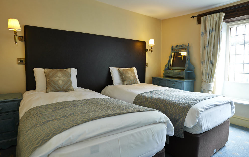 Red Lion By Greene King 3* Adderbury