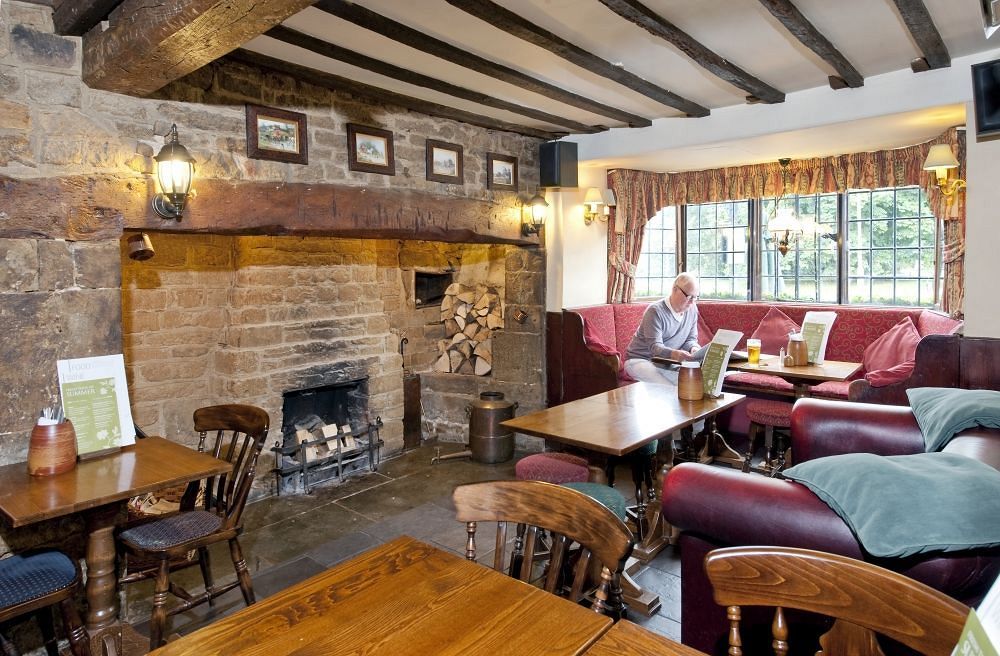 Hotel Red Lion By Greene King 3*