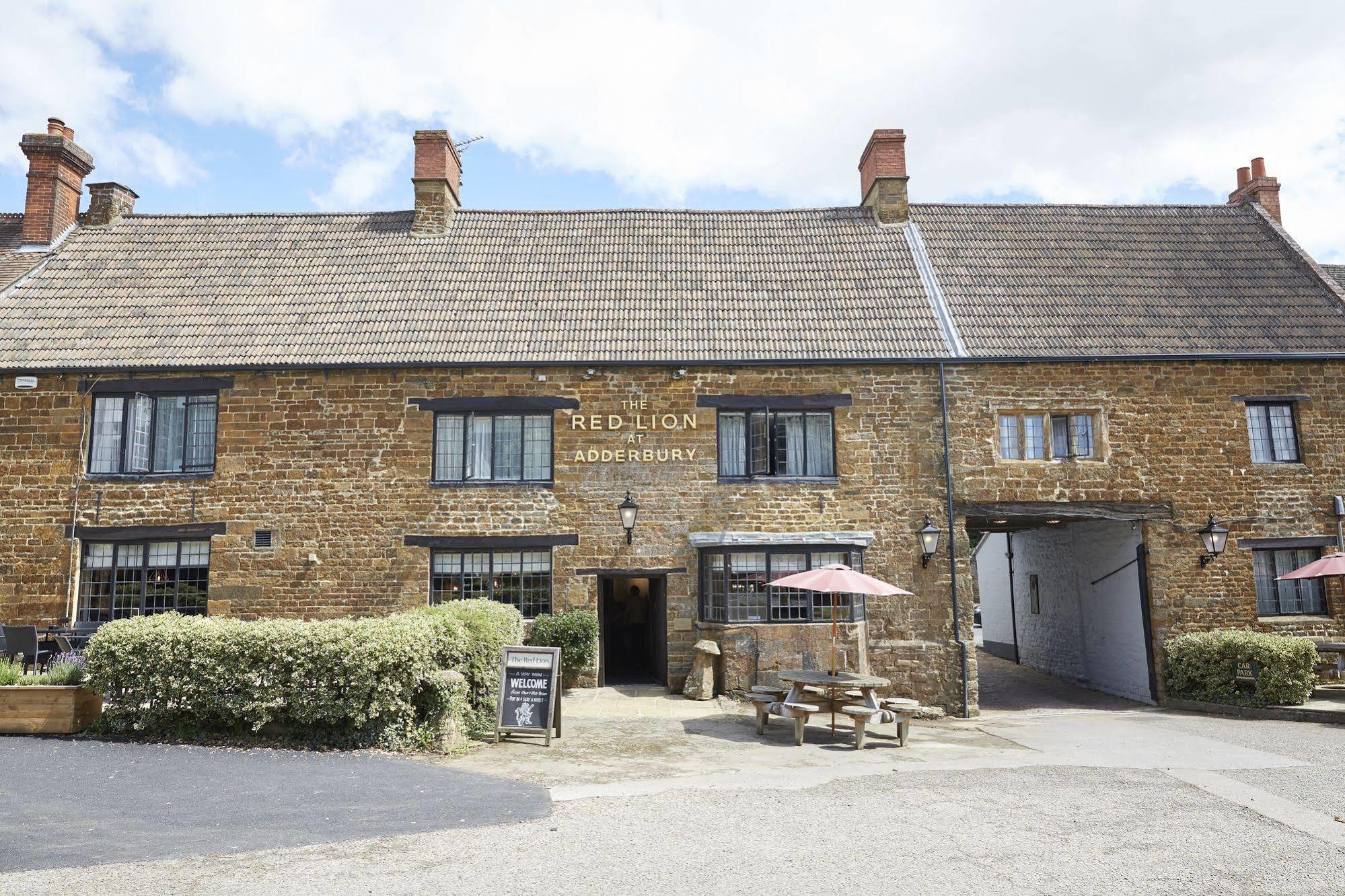 Red Lion By Greene King 3* Adderbury